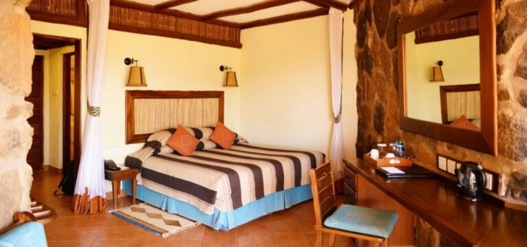 Kilaguni-Serena-Safari-Lodge