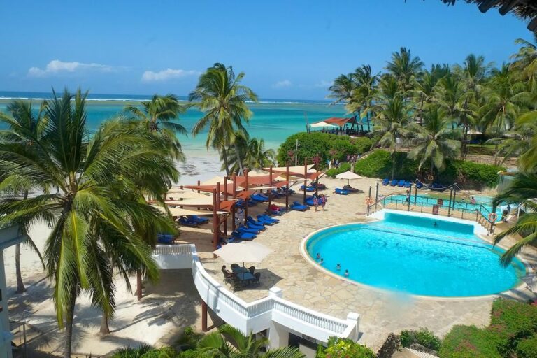Voyager-Beach-Resort-and-Spa